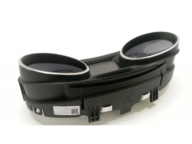 Панель приборов 39085724, 7110500000000X Opel Astra K