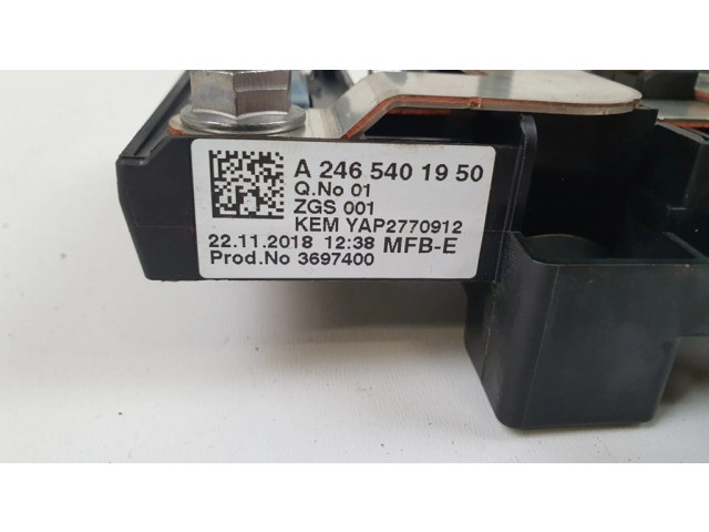 Узел подключения плюсовых проводов