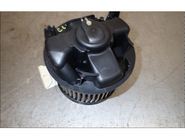 Вентилятор печки    7701062226   Renault Clio III