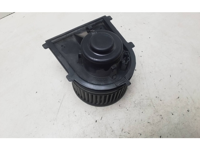 Вентилятор печки       Audi A3 S3 8L