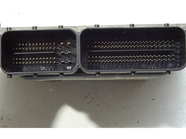 Блок управления двигателем ECU