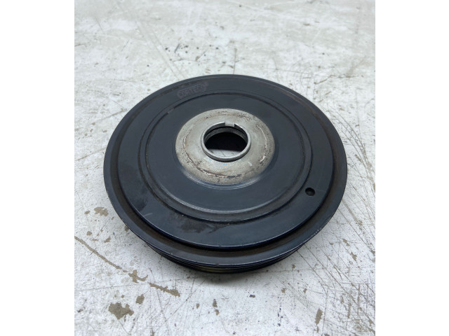 Pojistková skříňka Шкив распределительного вала Ford C-MAX I 2008