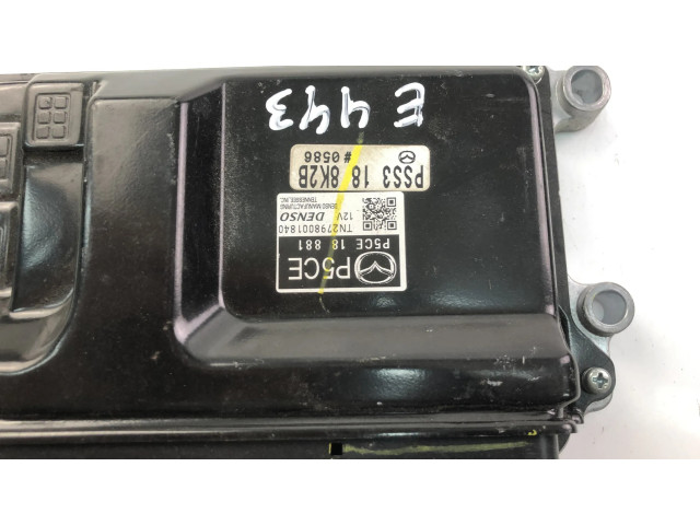 Блок управления двигателем Блок управления P5CE18881 Mazda 3 II