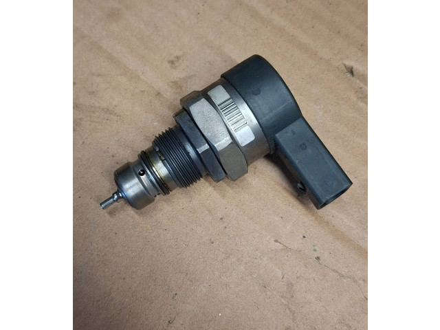 Vstřikovací lišta 0281002949, 130509 BMW 5 F10 F11