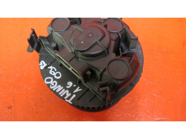 Вентилятор печки       Renault Twingo II