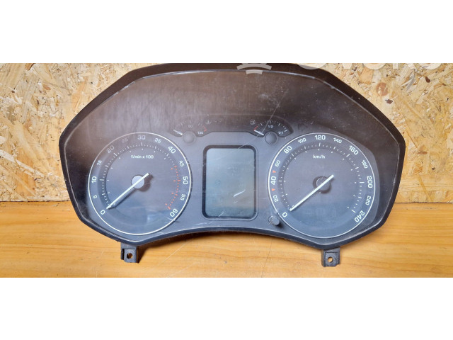 Панель приборов 1z0920842d Skoda Octavia Mk2 (1Z)