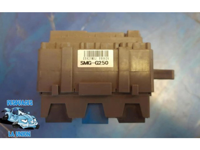   Pojistková skříňka SMGG250, SMGG250   Honda Civic 2010