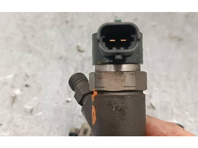 Форсунка 0445110078    Volvo XC90  D5244T/D 