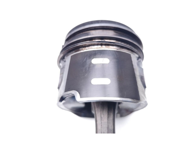  Поршень с шатуном 9HR(DV6C) 9HR, DV6C  Peugeot 5008  