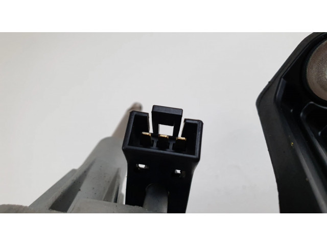 Моторчик заднего дворника 13256917 Opel Astra J