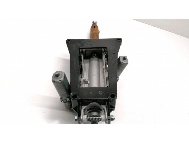 Крестовидная связь оси рулевого колеса