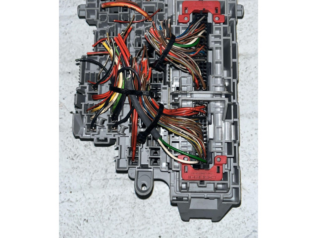 Блок предохранителей 93363140, 93363140   Opel Meriva A    