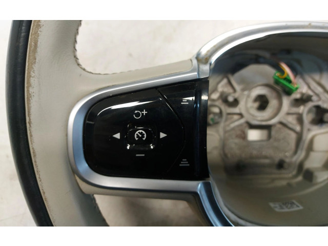 Руль Volvo XC90  2014 -  года       