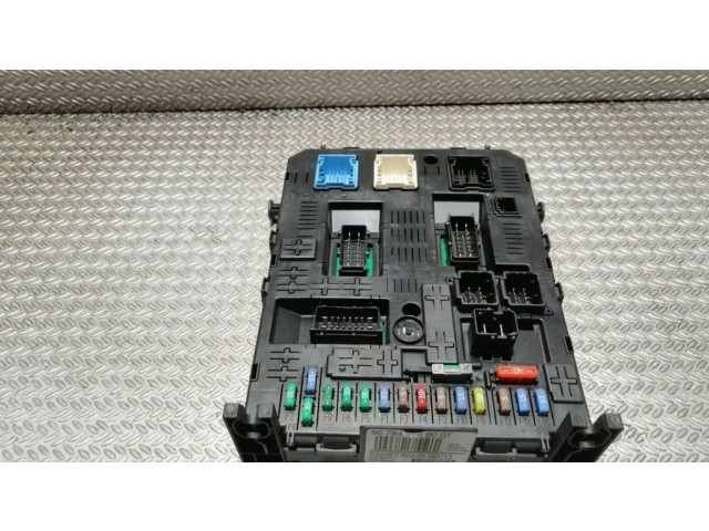 Řídící jednotka 0281030546, 9807885980   Citroen Berlingo 2014