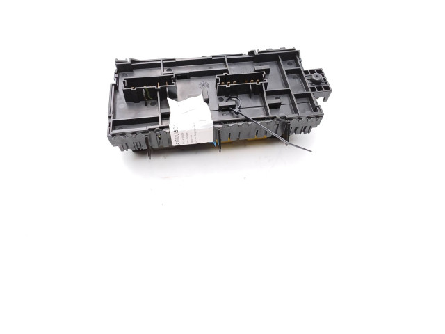 Блок предохранителей A1669063801   Mercedes-Benz GL X166    