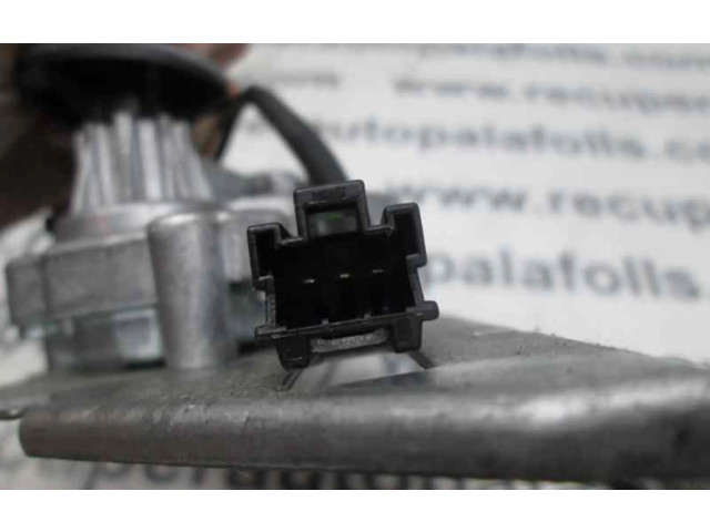 Моторчик заднего дворника MR245545    Mitsubishi Space Star