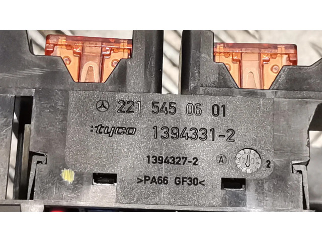   Pojistková skříňka 2215450601, A2215450601   Mercede-Benz S W221 2006