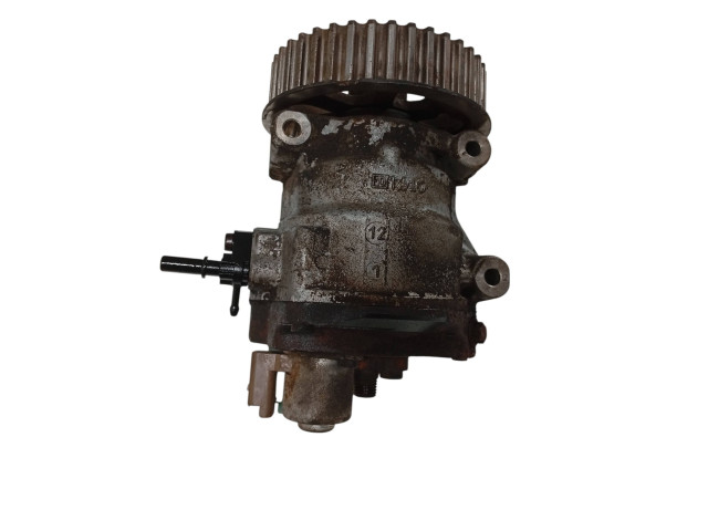 Топливный насос