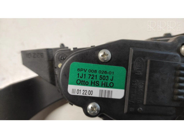 Педаль акселератора