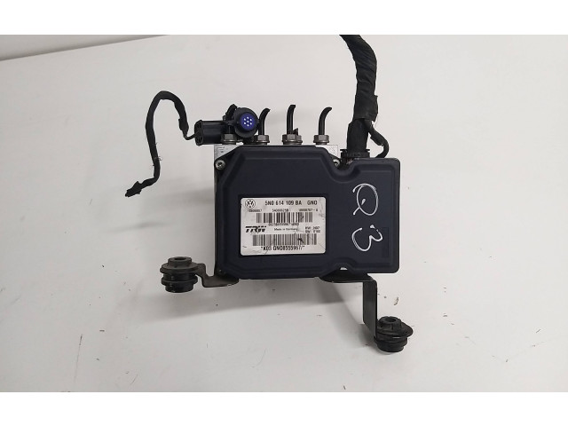 Блок АБС 5N0614109BA Audi Q3 8U 2011 - 2016 года