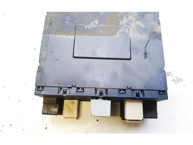 Блок предохранителей 3c0937049d, s1002 Volkswagen Golf Plus