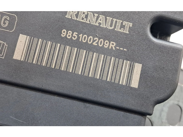 Блок подушек безопасности 985100209R Dacia Duster II