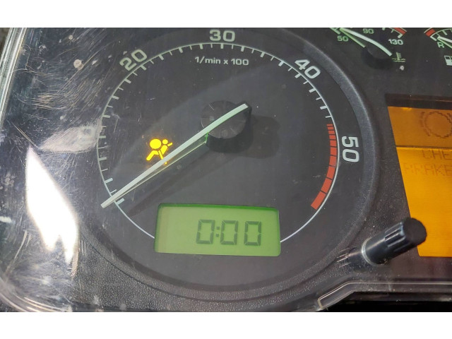 Панель приборов 1U0920841J   Skoda Octavia Mk1 (1U)       