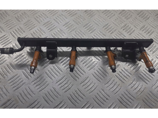 Vstřikovací lišta Suzuki Ignis