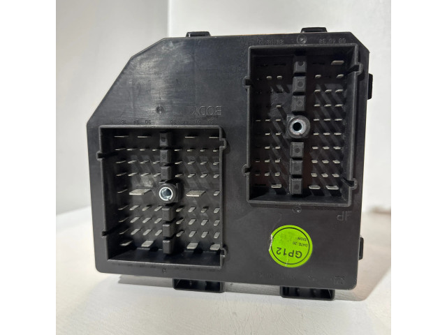 Блок предохранителей 95137841, 7841U   Chevrolet Captiva    