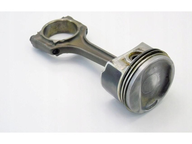 Поршень с шатуном 55200537 Fiat Grande Punto