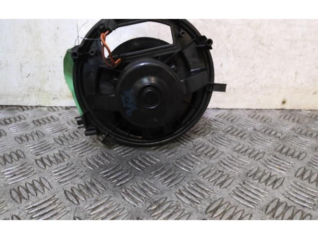 Вентилятор печки 5Q1819021J Volkswagen Golf VII