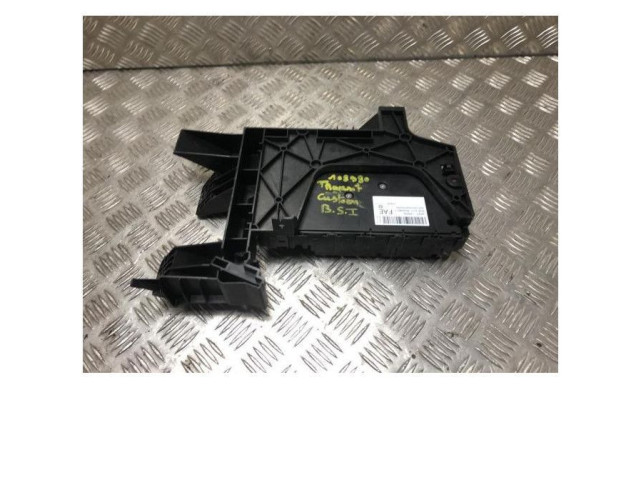 Блок предохранителей Ford Transit Custom