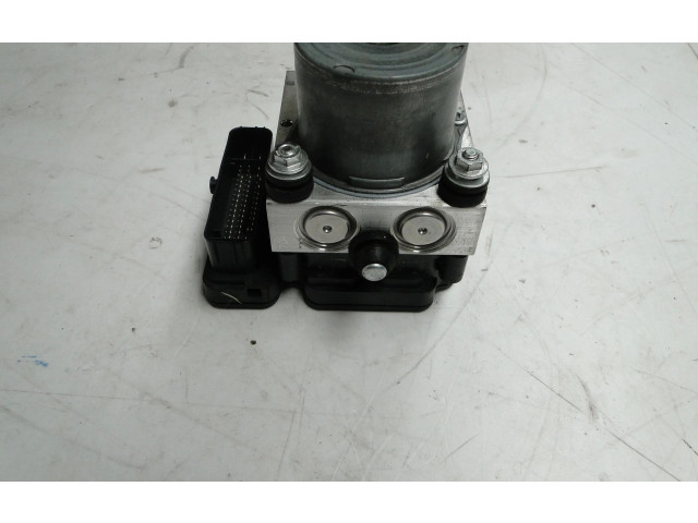 Блок управления АБС Jaguar F-Pace