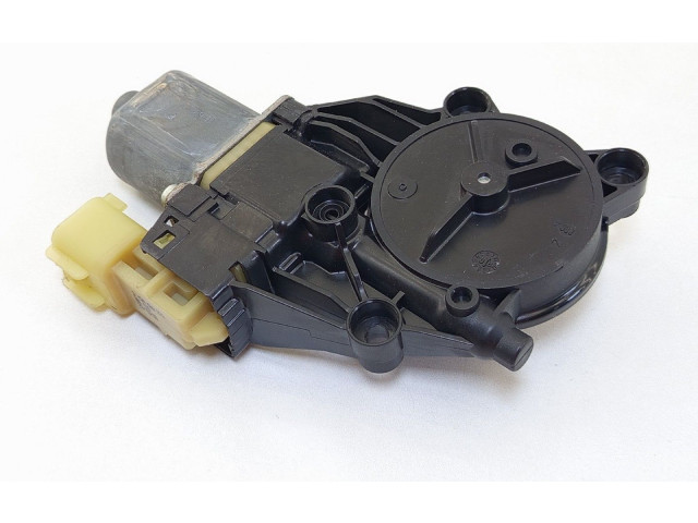 Блок управления 8A6114A389B, 0130822404   Ford Fiesta