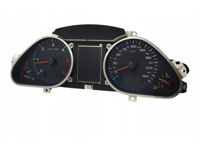 Přístrojová deska  Audi Q7 4L 2010   