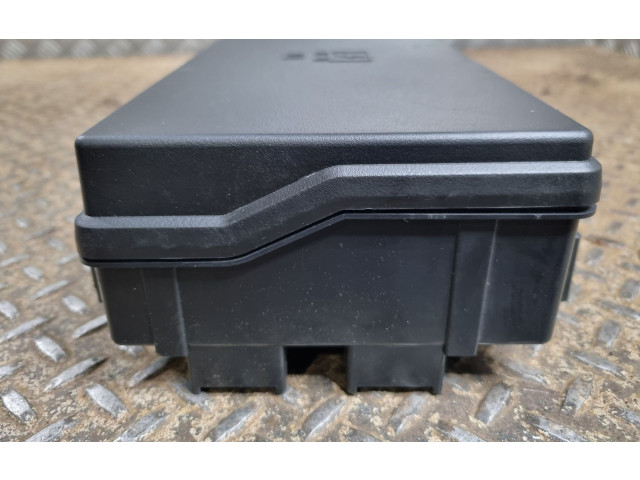 Блок предохранителей 68425203AB, P68425203AB   Jeep Grand Cherokee    