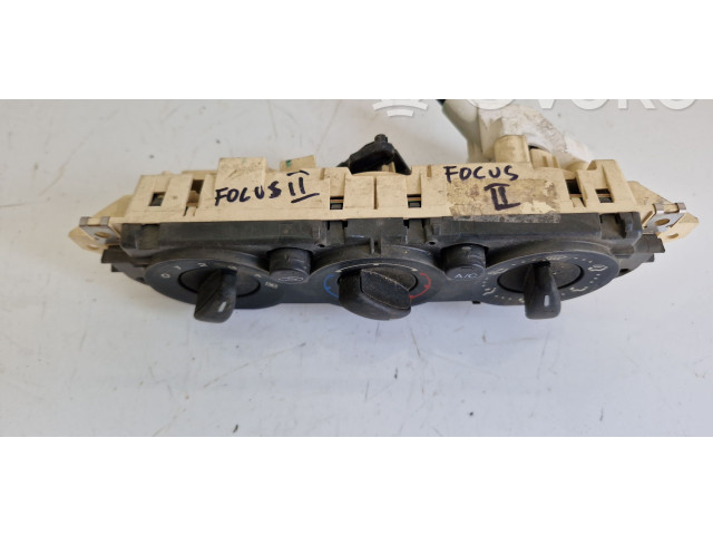 Блок управления климат-контролем 69607003   Ford Focus