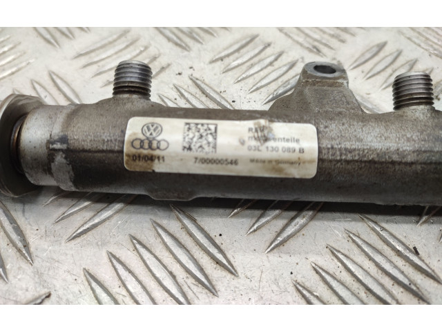 Топливная рампа 03L130089B   Skoda Fabia Mk2 (5J)   для двигателя CAYB