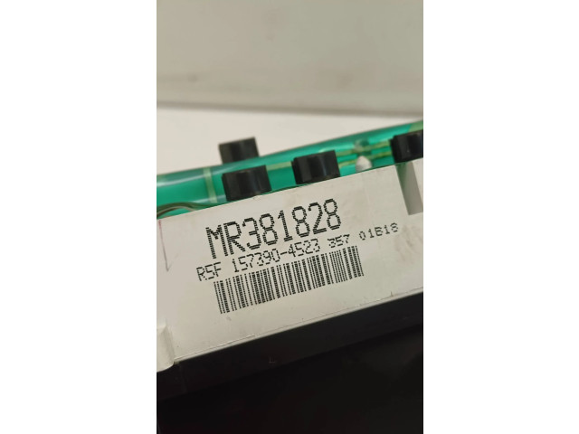 Панель приборов MR381828 Mitsubishi Galant