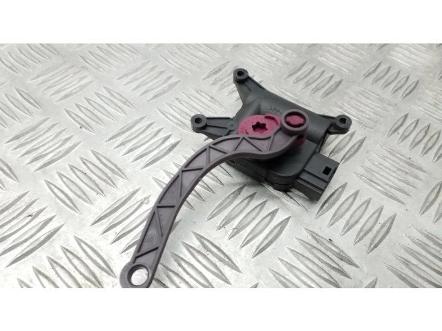 Двигатель задвижки потока воздуха