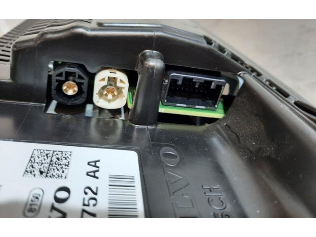 Спидометр (приборный щиток) 32276752    Volvo XC60