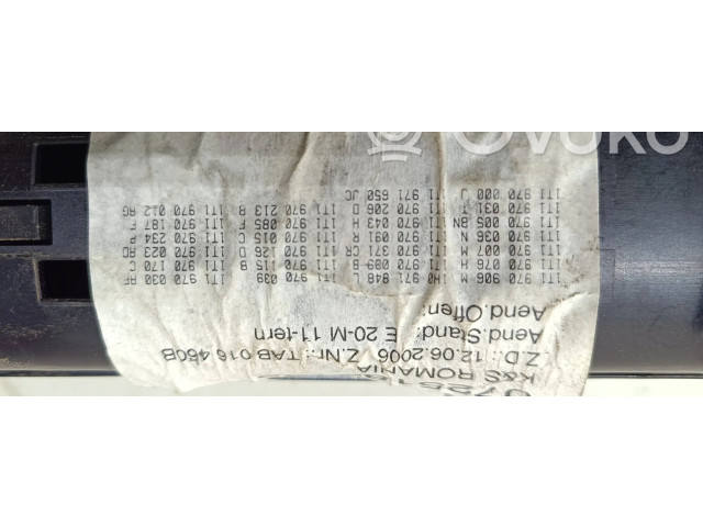 Блок предохранителей  1T1970076H, 1T1970906M   Volkswagen Touran I    