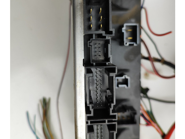 Pojistková skříňka A0285459832, 05045113 Mercede-Benz S W220 2000