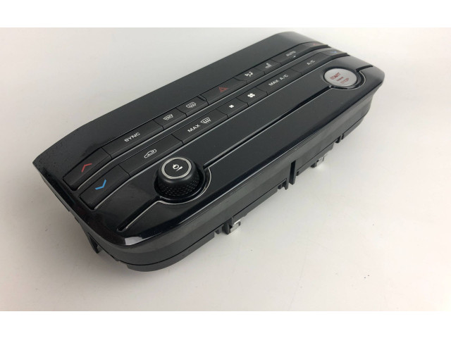 Блок управления климат-контролем GX6318C858HD Jaguar XE