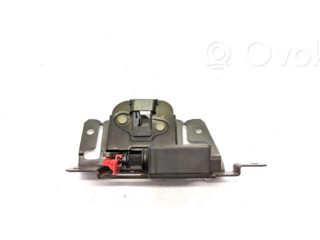 Zámek zadních dveří 51247026192 BMW 3 E46 2003