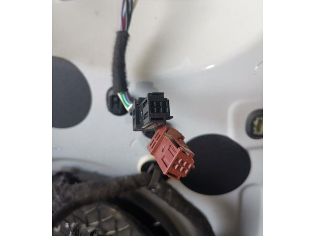 Зеркало электрическое        Peugeot 2008 I  2013 - 2019 года   