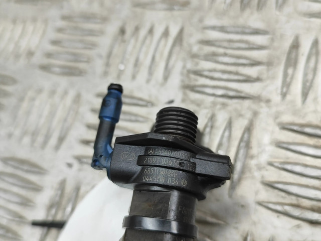 Vstřikovač A6540700300, 0445118034 Mercedes-Benz C W206 pro naftový motor 3.0