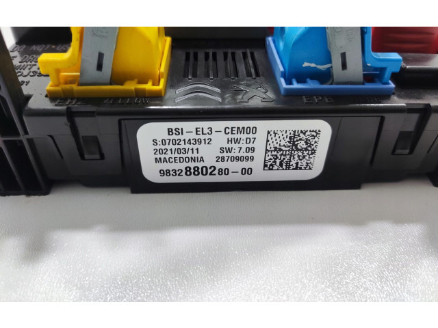   Pojistková skříňka 9832880280   Citroen Berlingo 2021