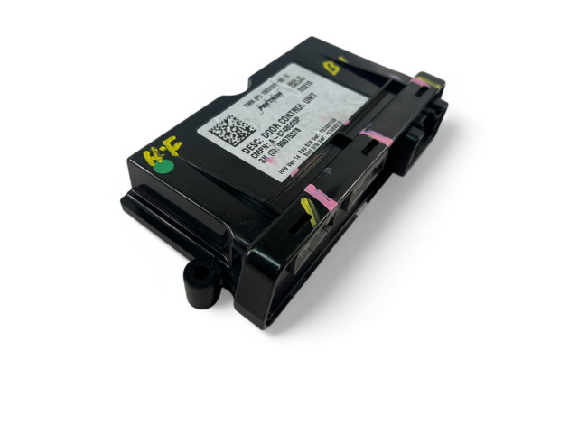 Блок управления 100310100E   Tesla Model S