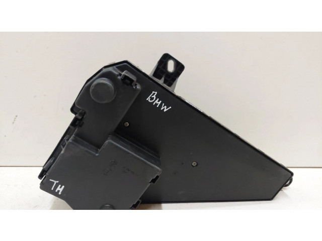 Pojistková skříňka 913883001, 9138830 BMW 5 E60 E61 2005